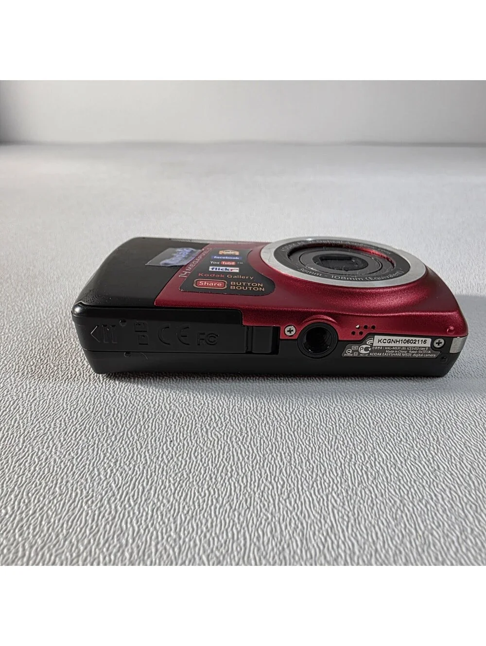 Kodak EasyShare M531 Red 14MP CCD Digital Camera 3x Zoom Vintage Digicam Tested